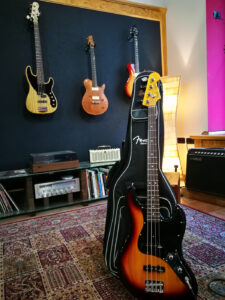 Luca Lindemann Brand-X Design Jacaranda Fender Jazz Bass